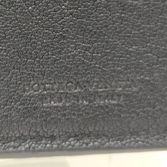 $1295 Authentic BOTTEGA VENETA Made in ITALY Black-Blue Leather Long Wallet - Picture 2 of 12